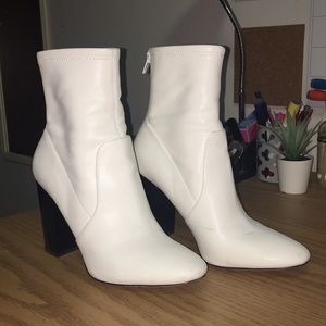 Aldo Lovelee Bootie - White